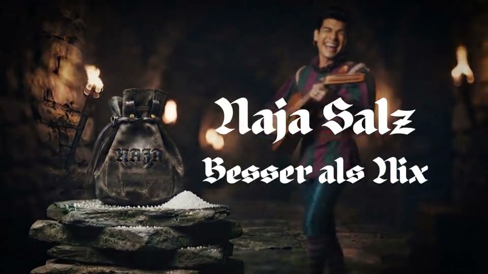Endkarte: Naja Salz – Besser als Nix, daneben der Barde mit Laute
